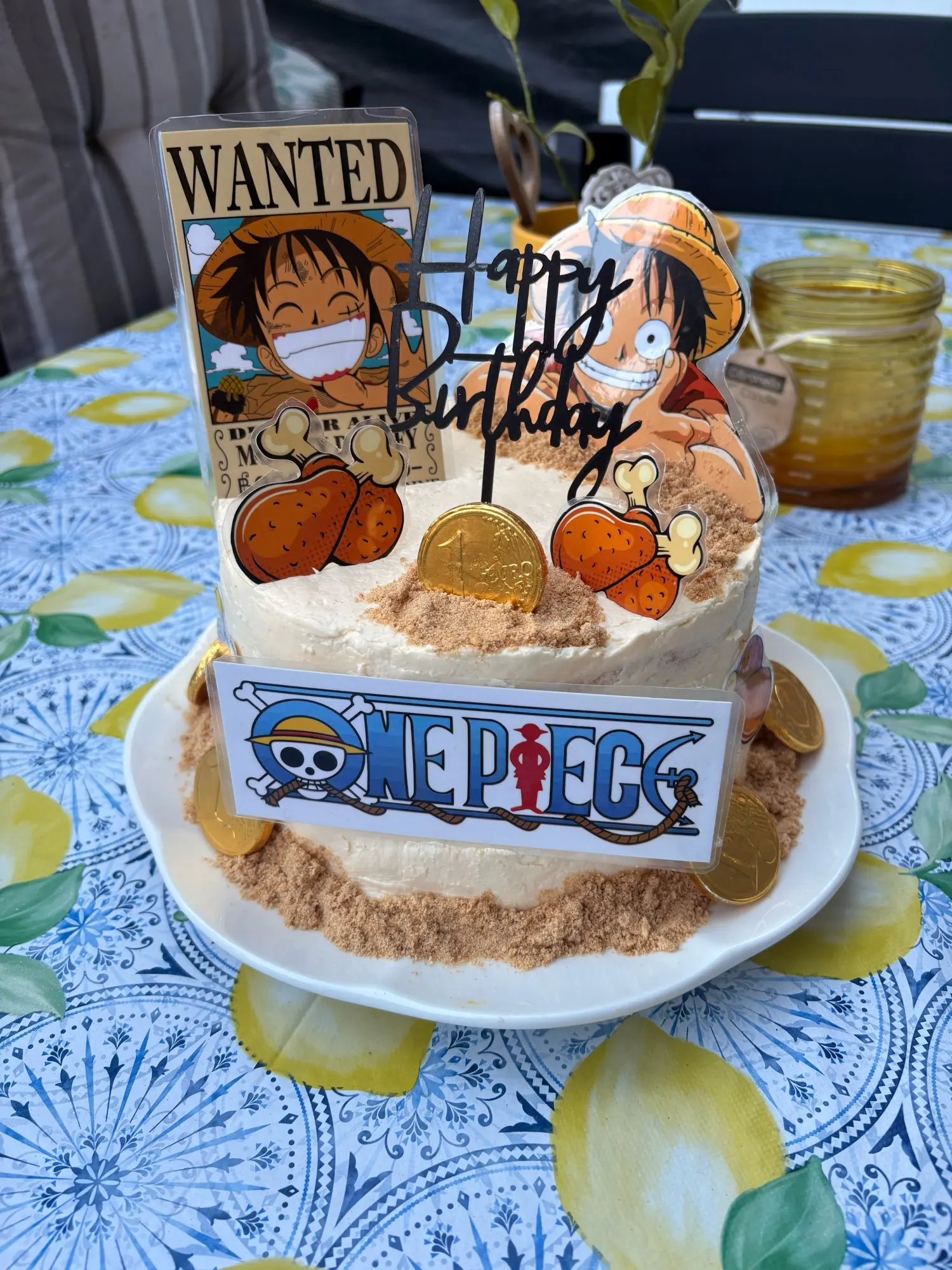Foto de un comprador: Banderas de One Piece para pastel, set de 7 piezas