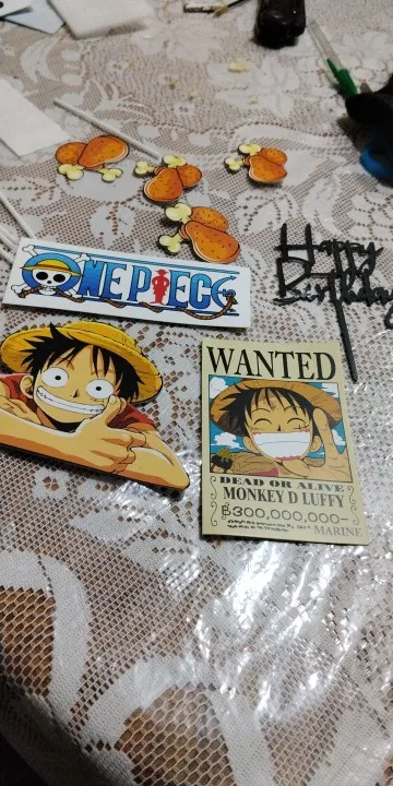 Foto de un comprador: Banderas de One Piece para pastel, set de 7 piezas