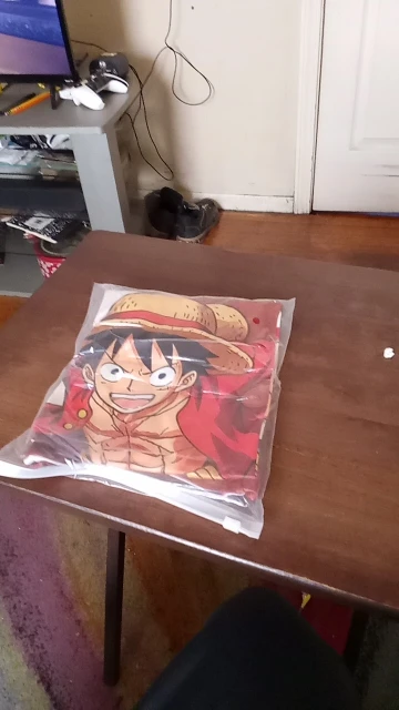 Foto de un comprador: Playera de futbol de Luffy de One Piece Japón, niños y adultos