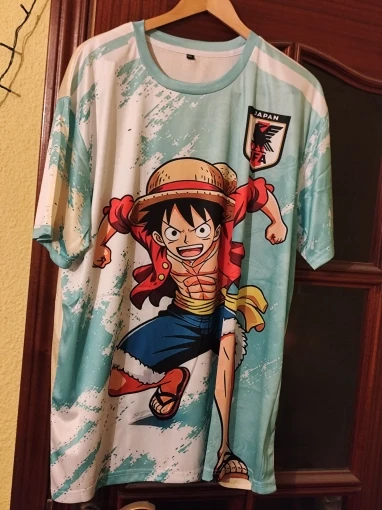 Foto de un comprador: Playera de futbol de Luffy de One Piece Japón, niños y adultos
