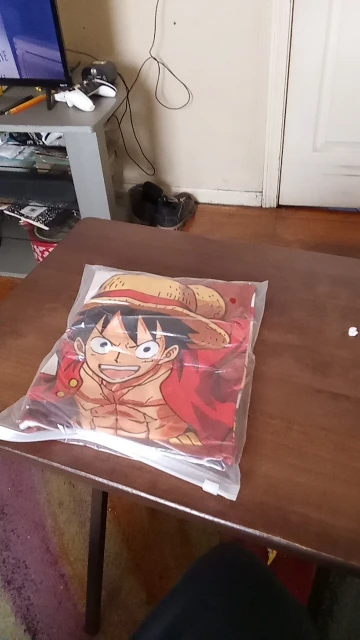 Foto de un comprador: Playera de futbol de Luffy de One Piece Japón, niños y adultos