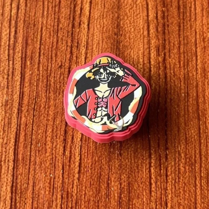 Dijes de One Piece para zapatos con Luffy, Chopper y Nika – Combina