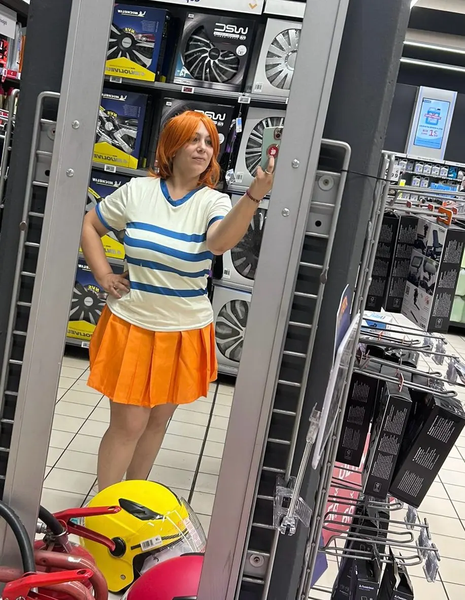 Foto de un comprador: Peluca y disfraz de Nami de One Piece, uniforme en 5 tallas