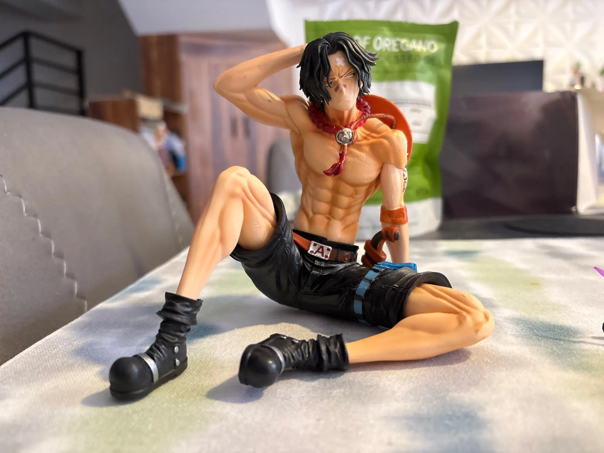 Foto de un comprador: Figura de Ace de One Piece de 12 cm en PVC, con o sin caja