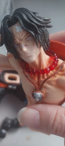Foto de un comprador: Figura de Ace de One Piece de 12 cm en PVC, con o sin caja