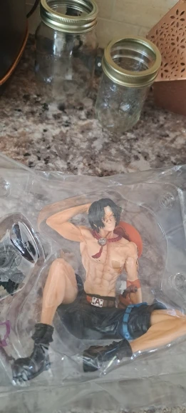 Foto de un comprador: Figura de Ace de One Piece de 12 cm en PVC, con o sin caja