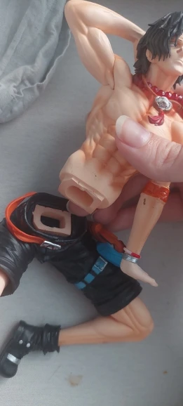 Foto de un comprador: Figura de Ace de One Piece de 12 cm en PVC, con o sin caja