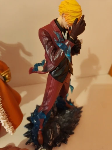 Foto de un comprador: Figura de Sanji de PVC de 24 cm, adorno de escritorio One Piece