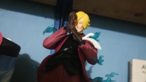 Foto de un comprador: Figura de Sanji de PVC de 24 cm, adorno de escritorio One Piece