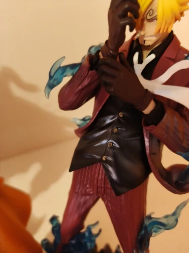 Foto de un comprador: Figura de Sanji de PVC de 24 cm, adorno de escritorio One Piece