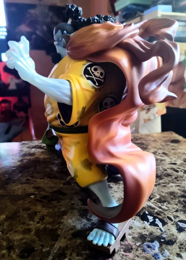 Foto de un comprador: Cabezón de Jinbe de One Piece: figura de PVC de 25 cm