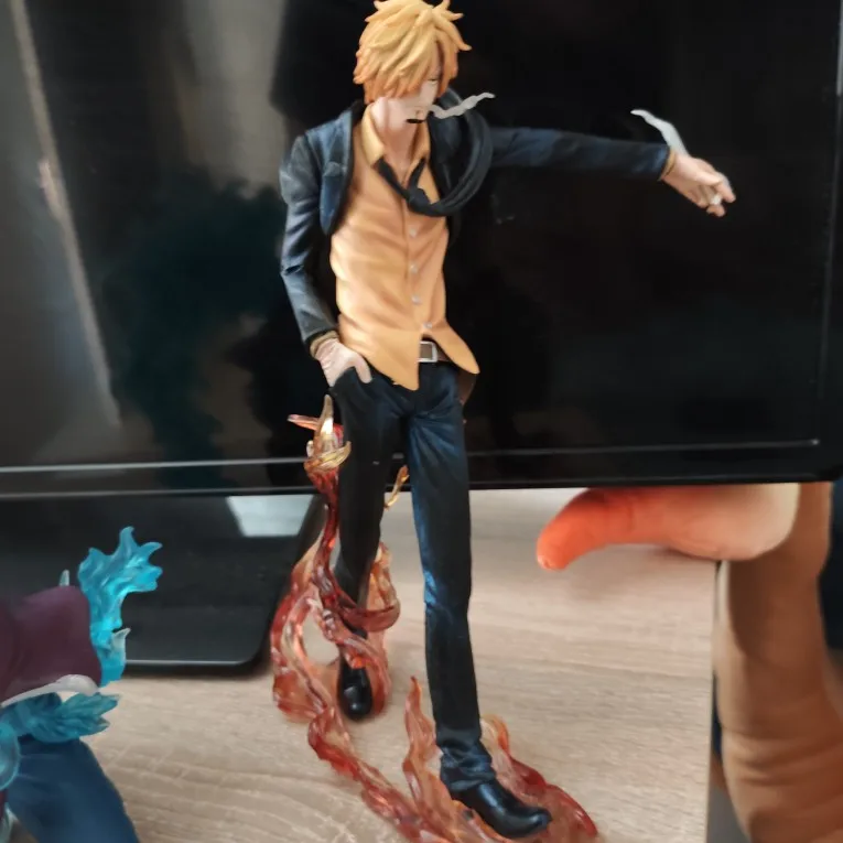 Foto de un comprador: Figura de Sanji desfile de moda, PVC de 24 cm en pose elegante