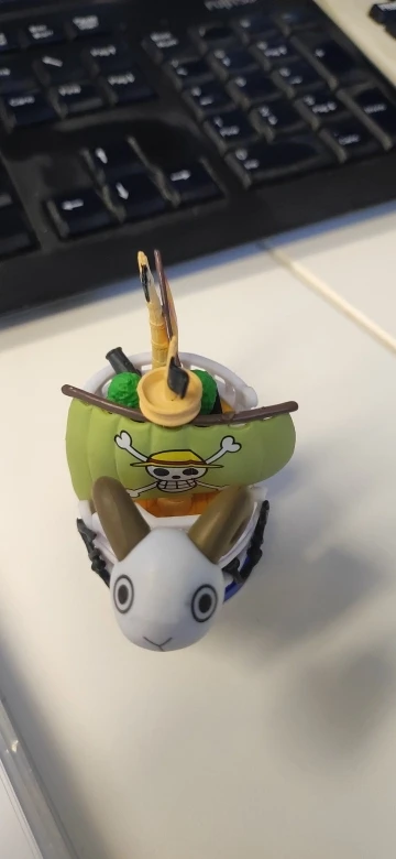 Foto de un comprador: Figura de One Piece chibi: barco Thousand Sunny o Going Merry 7 cm