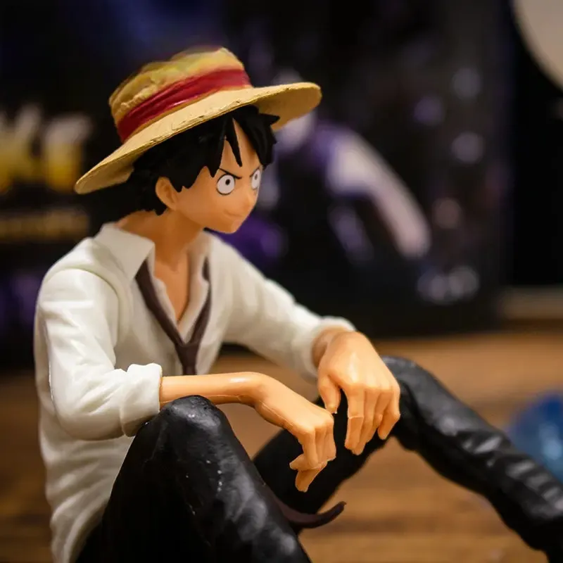 Figura de One Piece Luffy sentado de PVC, 12 cm sin caja
