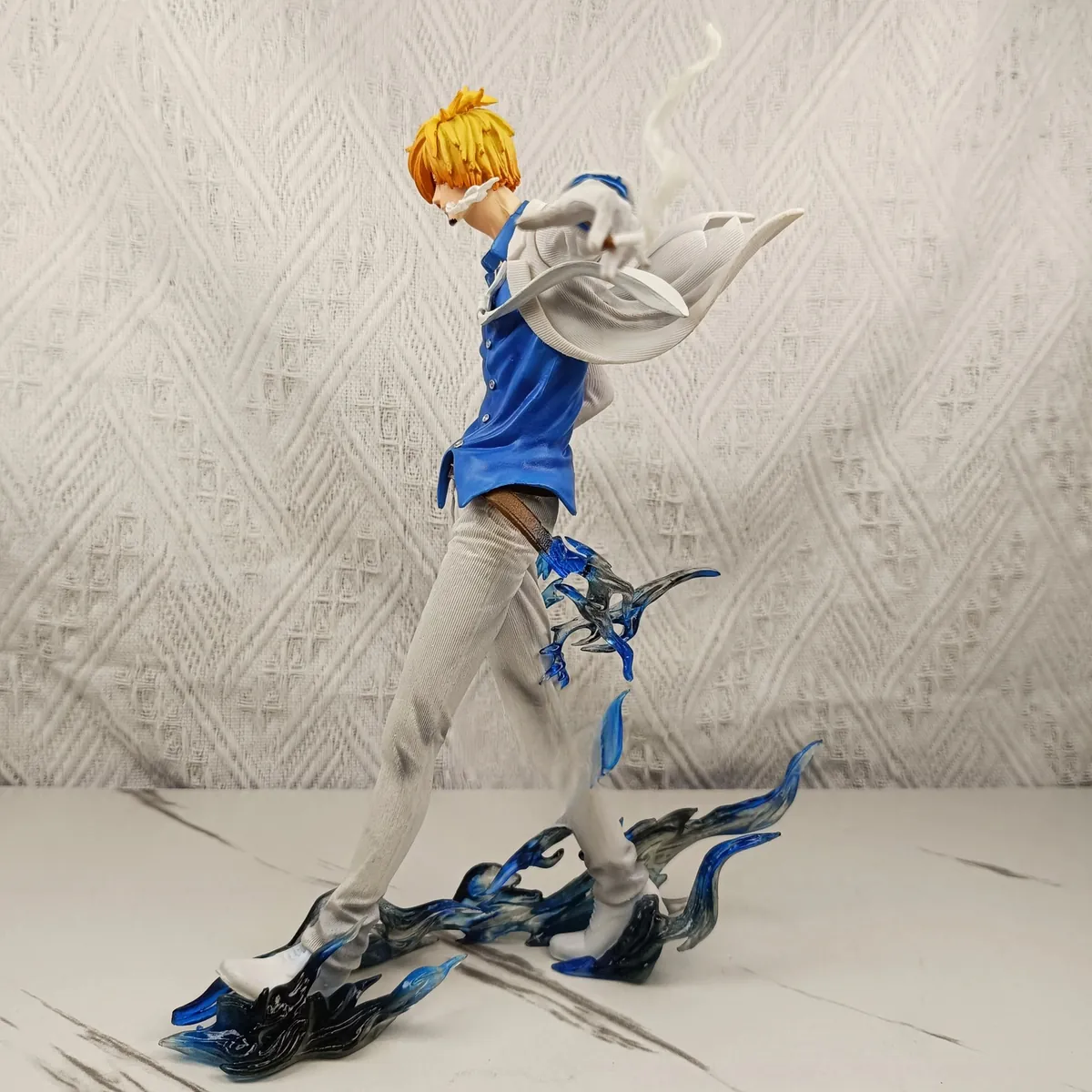 Figura de Sanji desfile de moda, PVC de 24 cm en pose elegante – vue 4