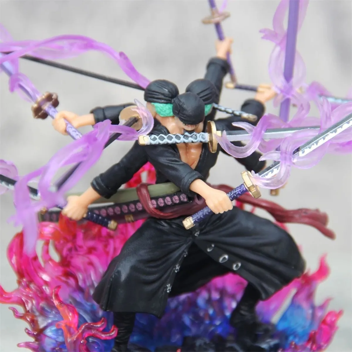 Figura de Zoro de acción con espadas armables, 14 cm – vue 5