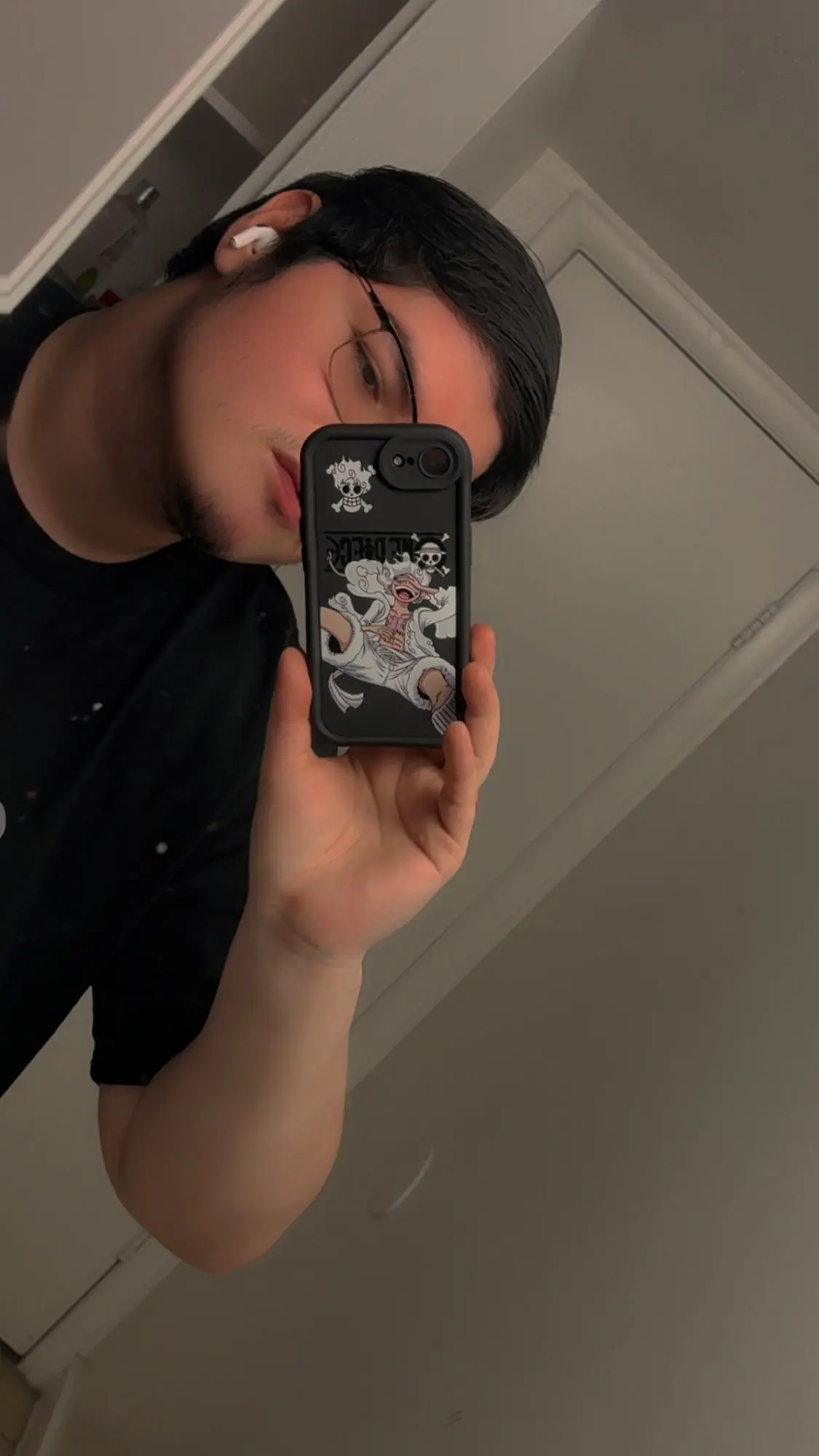 Foto de un comprador: Funda para celular con diseño de Luffy y Nika, TPU para iPhone