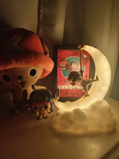 Foto de un comprador: Lámpara de One Piece de noche con figura de Luffy o Usopp