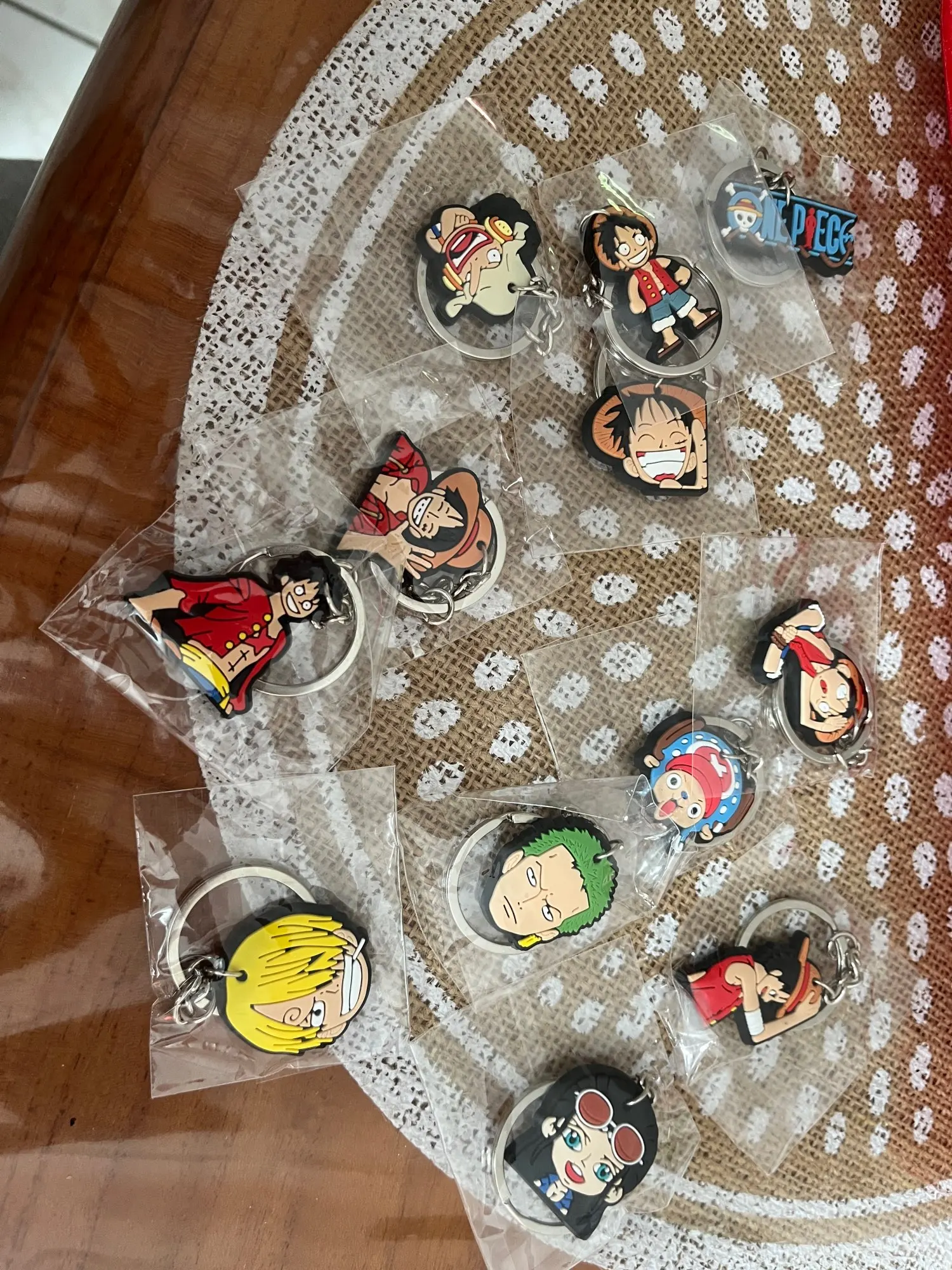 Foto de un comprador: Llavero de One Piece con personaje de anime: Luffy, Zoro y Robin