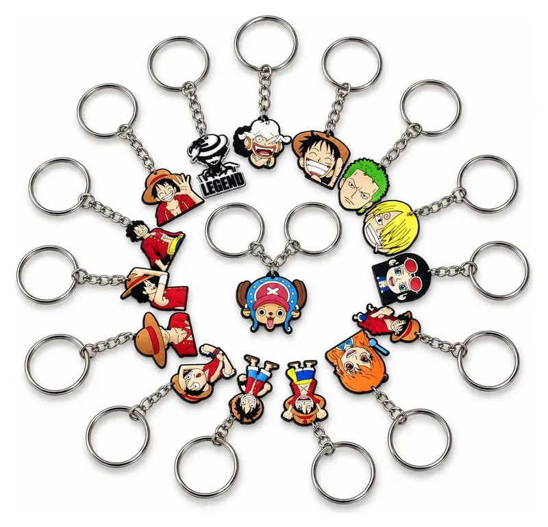 Llavero de One Piece con personaje de anime: Luffy, Zoro y Robin