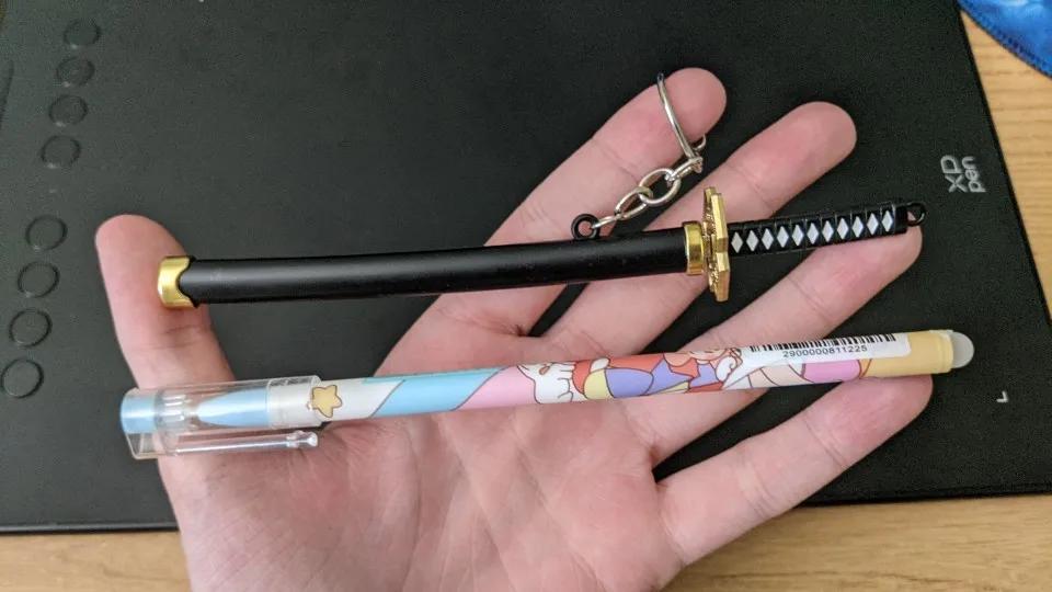 Foto de un comprador: Disfraz de Zoro: llavero de mini espada con vaina de plástico