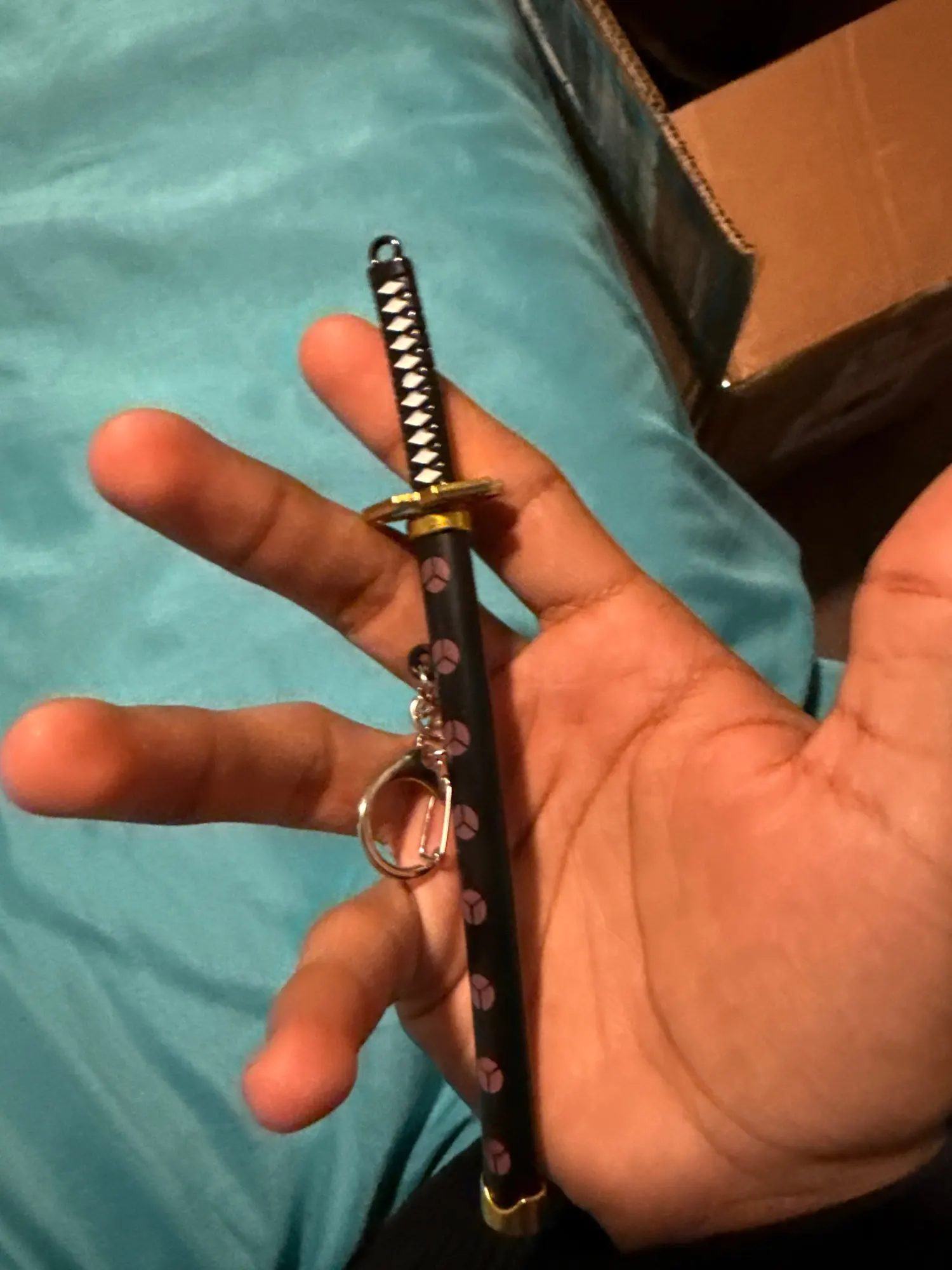 Foto de un comprador: Disfraz de Zoro: llavero de mini espada con vaina de plástico