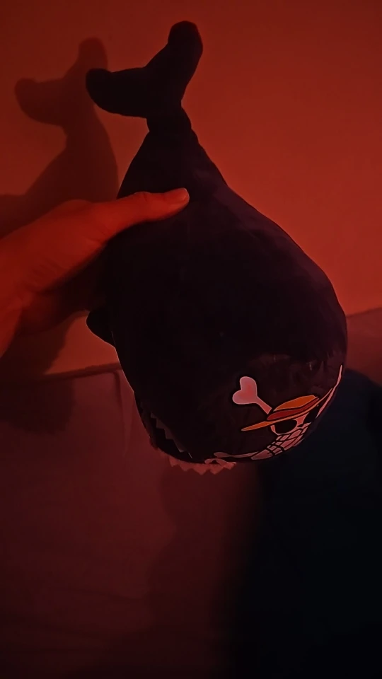 Foto de un comprador: Peluche de Laboon, la ballena de One Piece, suave y de algodón