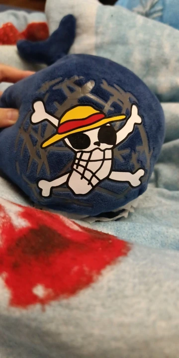 Foto de un comprador: Peluche de Laboon, la ballena de One Piece, suave y de algodón