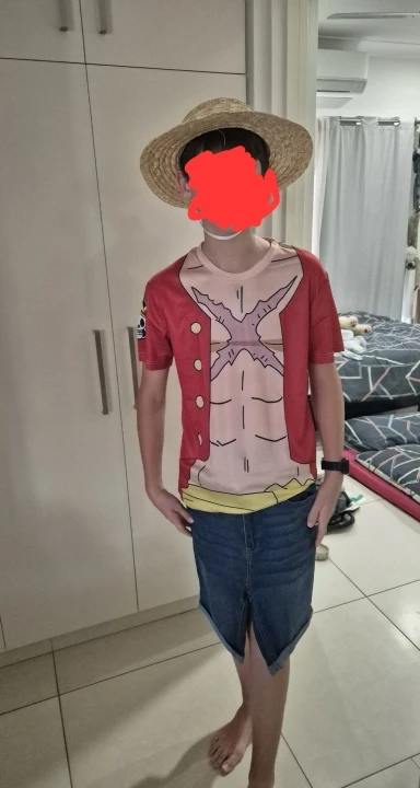 Foto de un comprador: Disfraz de Luffy: camiseta de poliéster en tallas 90 a 6XL