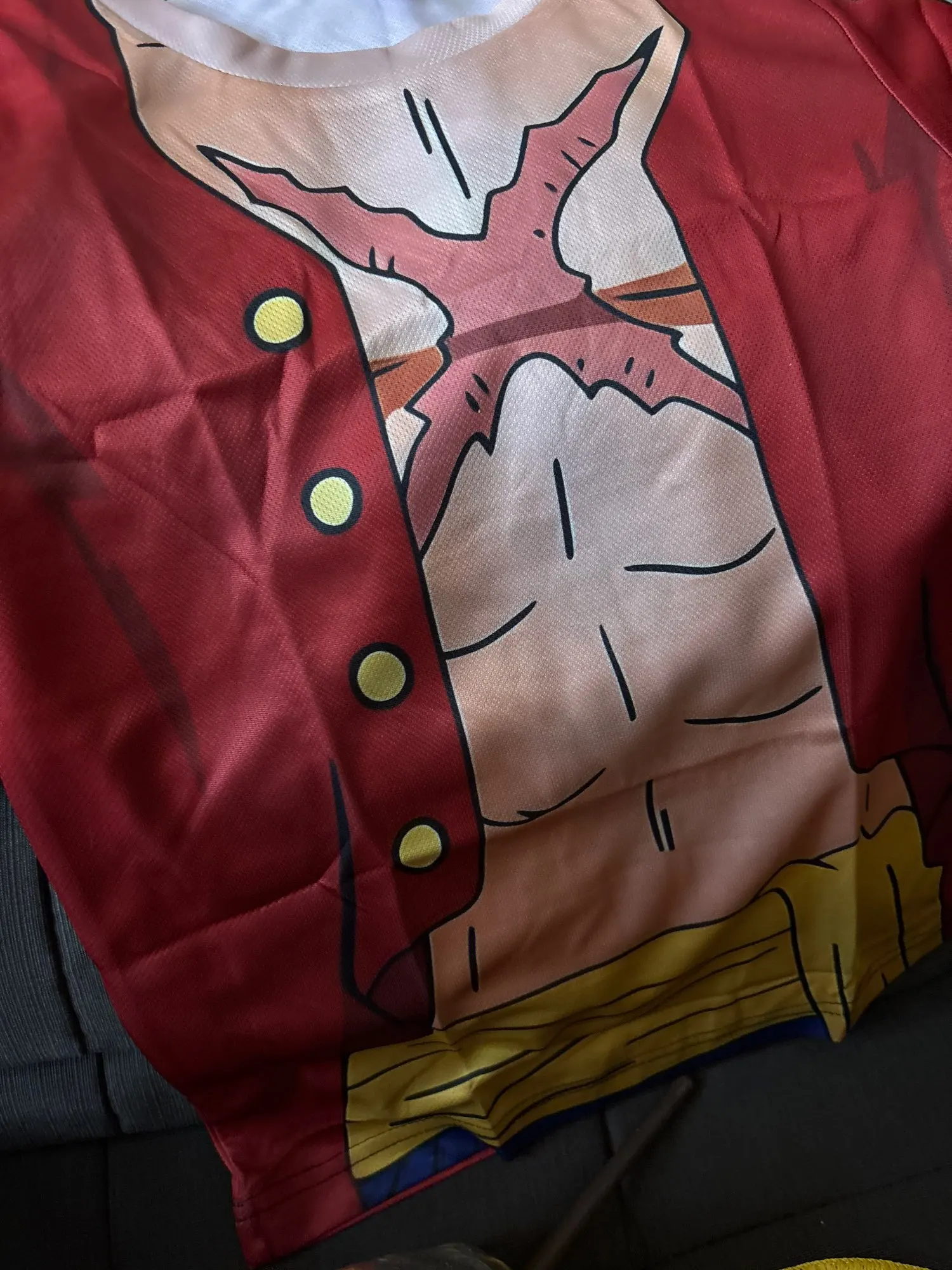 Foto de un comprador: Disfraz de Luffy: camiseta de poliéster en tallas 90 a 6XL