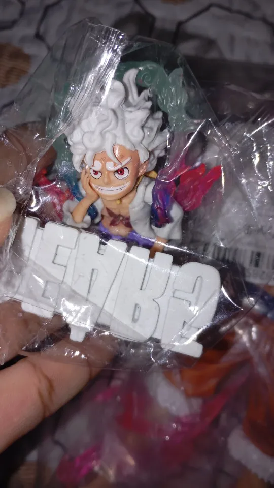 Foto de un comprador: Figura de One Piece chibi: Luffy Gear mini de 10 cm en 1/60