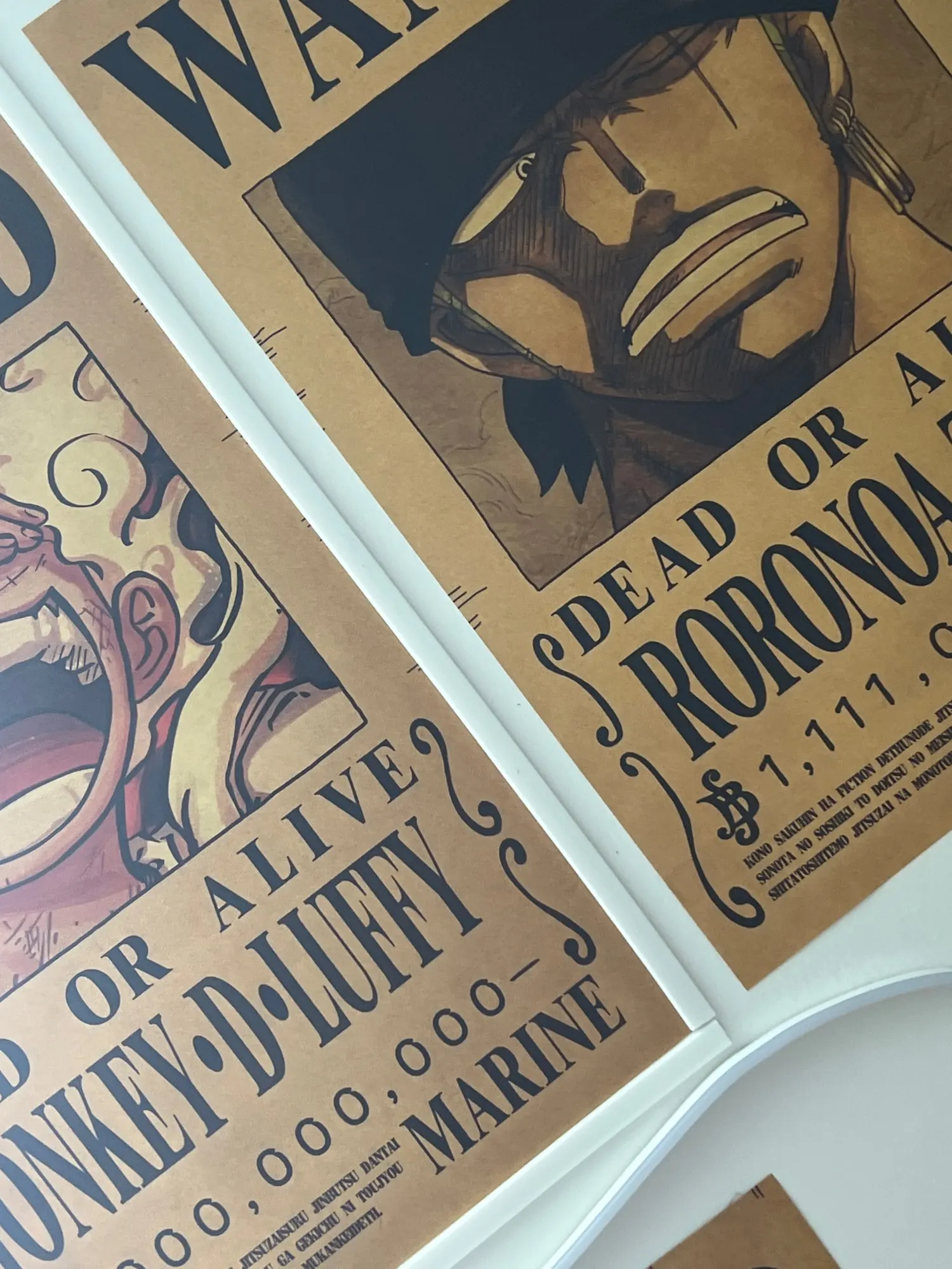 Foto de un comprador: Pósters de One Piece estilo carteles de recompensa, set de 10