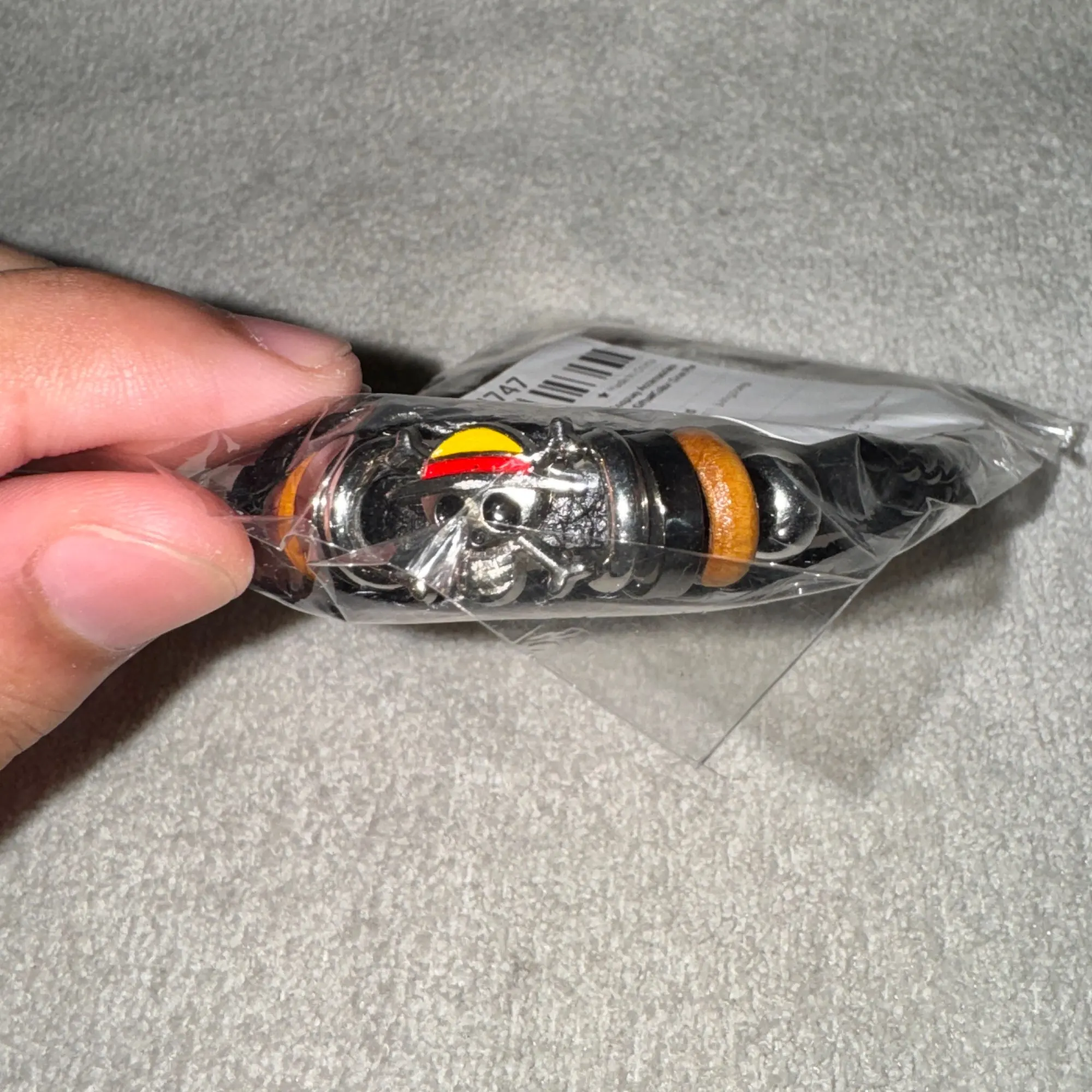 Foto de un comprador: Disfraz de Luffy: pulsera de piel sintética con broches