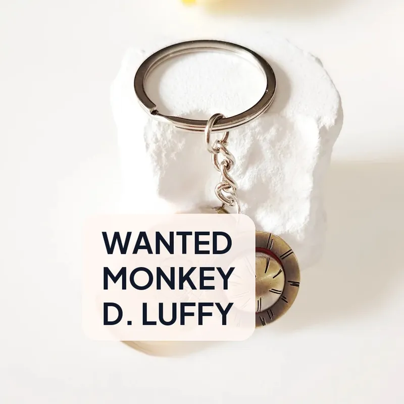 Sombrero de paja de Luffy en collar con dije de aleación – Pequeño, pero lindo