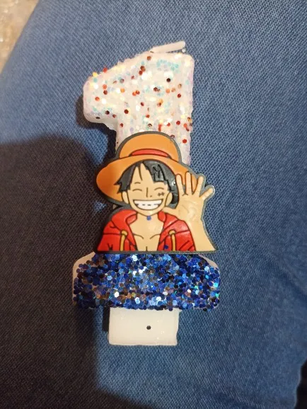 Foto de un comprador: Velas de One Piece con número del 0 al 9 para pastel